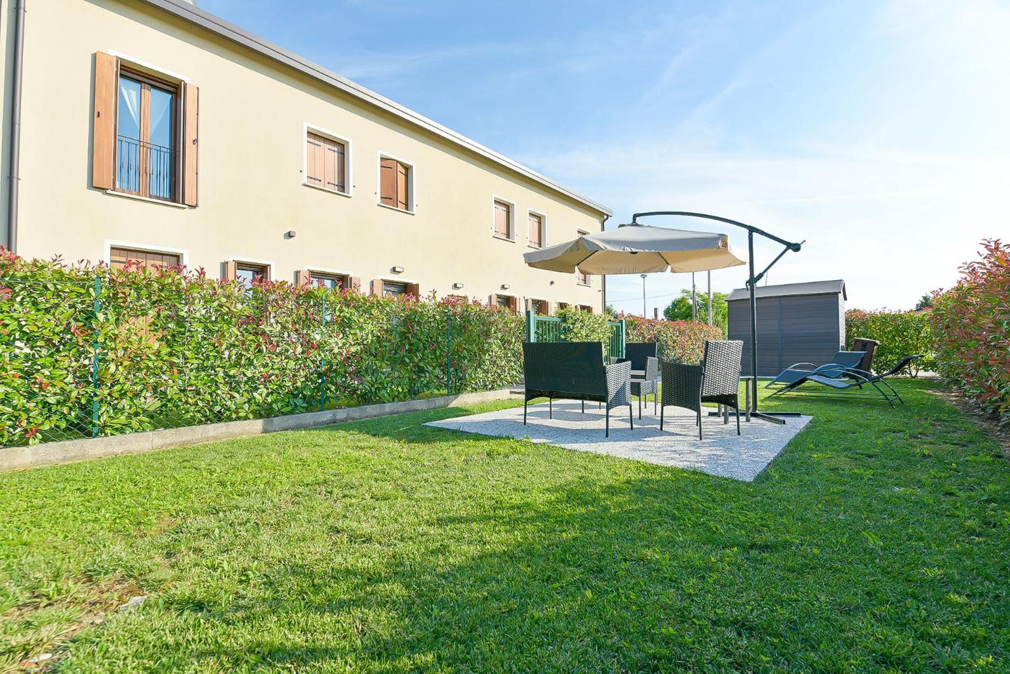 Queen Venice Fly Apartments Campalto Exterior photo