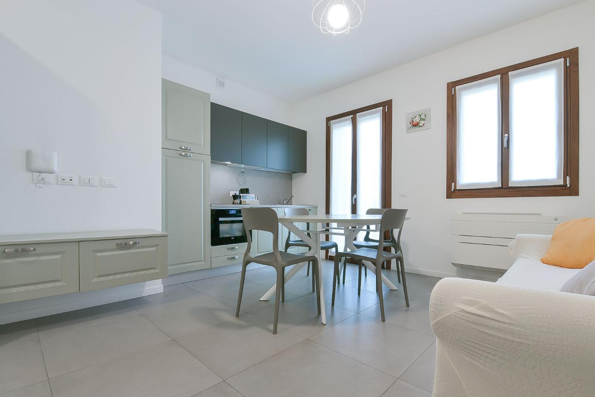 Queen Venice Fly Apartments Campalto Exterior photo